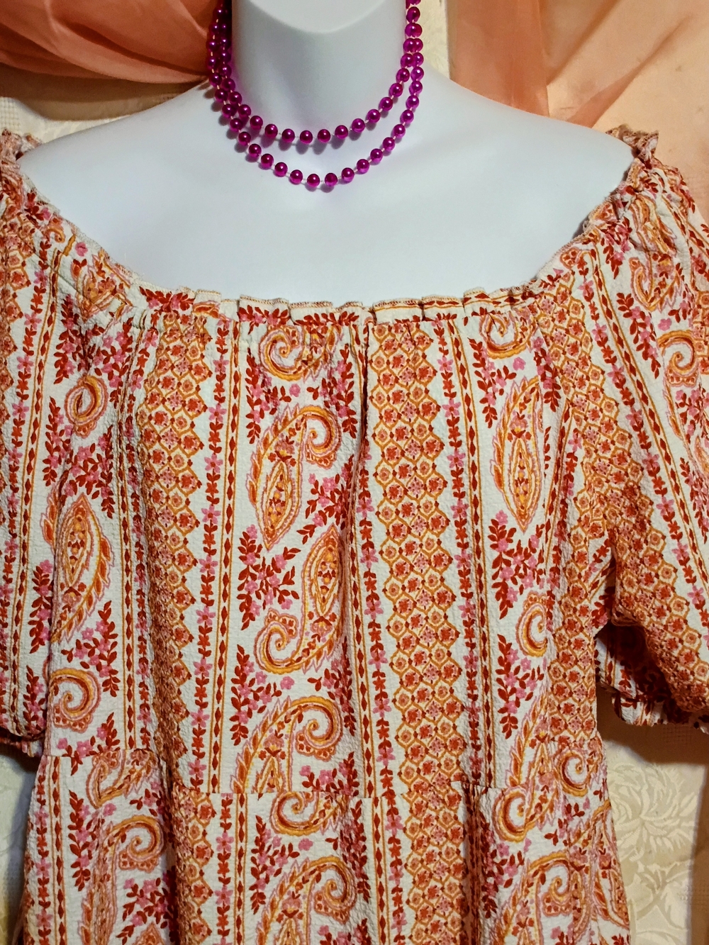BloomChic Ladies Orange and Fuschia Paisley Off-Shoulder Peasant Top Sz 12 - Picture 3 of 6